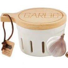 Garlic chop set with wood top