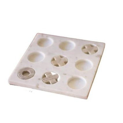Marble tic tac toe with white background
